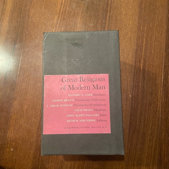 Vintage | Great Religions of Modern Man Book Set - Picture 2 of 3